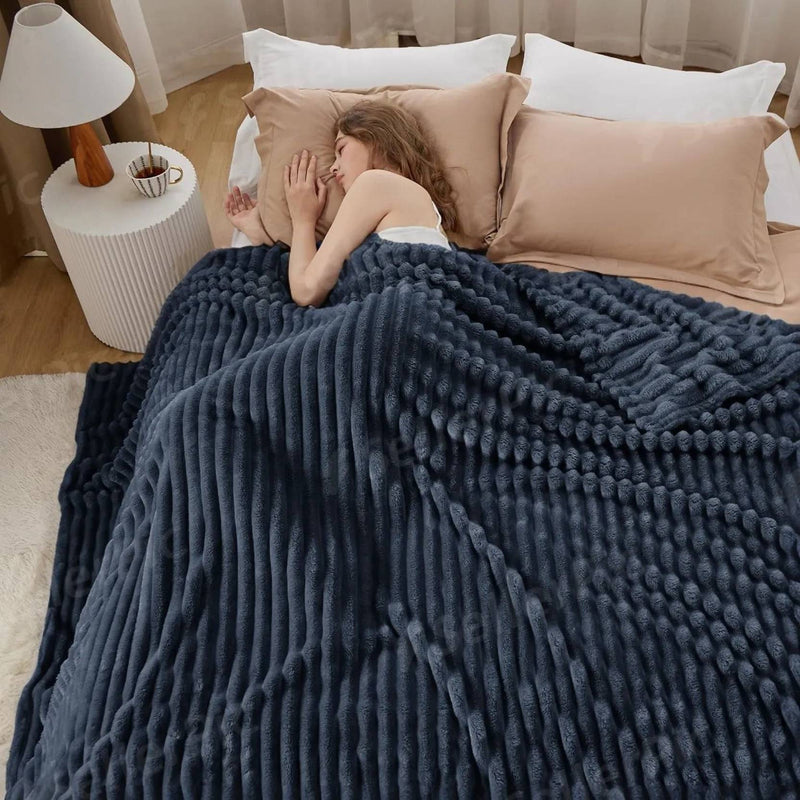 Heritage Luxurious Pencil Textured Blanket (Grey)