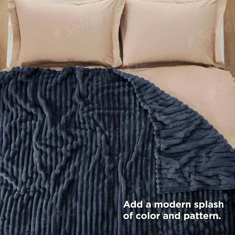 Heritage Luxurious Pencil Textured Blanket (Grey)