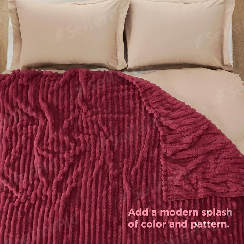 Heritage Luxurious Pencil Textured Blanket (Maroon)